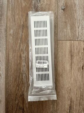 Amazon White Vent Cover with Vertical Slots